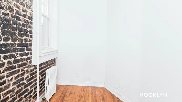 Rented by Nooklyn NYC LLC | media 17
