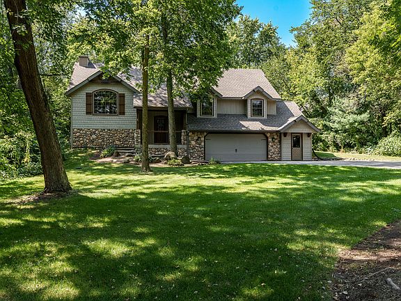2nd image of 10784 Kristi Hills Dr