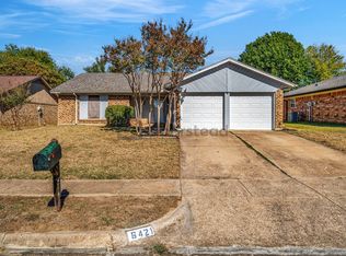 6421 Ridglea Dr, Watauga, TX 76148