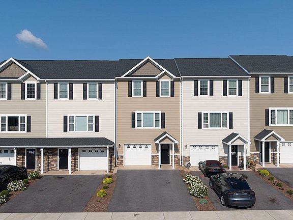 2nd image of 1168 Harvest Ct #65