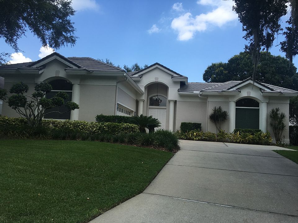 1st image of 907 Guisando De Avila St