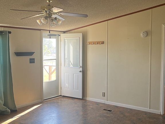 2nd image of 1532 Shoshoni Trl