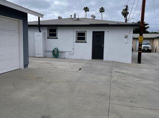 404 Bernard St APT A, Costa Mesa, CA 92627