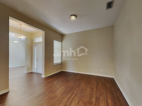 3rd image of 1006 Lumsden Trace Cir