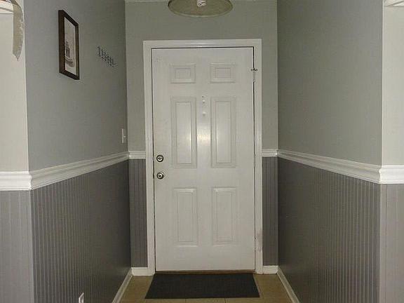 3rd image of 407 Highland Heights Dr