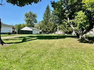 4057 Adrian Dr SE, Warren, OH