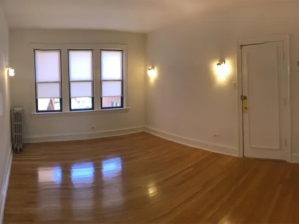 10740 S Calumet Ave APT 2N, Chicago, IL 60628