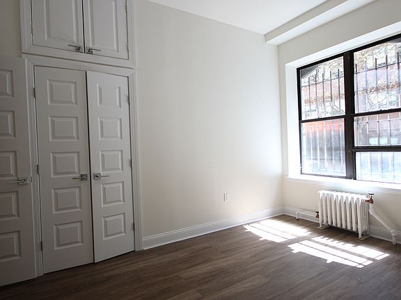 4th image of 605 W 112th St APT 1E