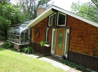 8321 Knapp Rd, West Falls, NY 14170