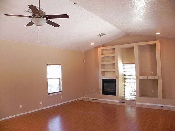 4th image of 427 Loma Hermosa Dr NW
