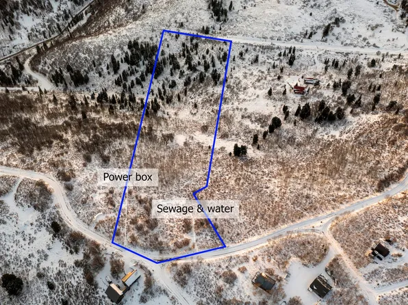 2560 S Valley View Rd, Coalville, UT 84017