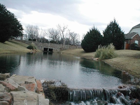 Located in beautiful neighborhood with walking trails and ponds