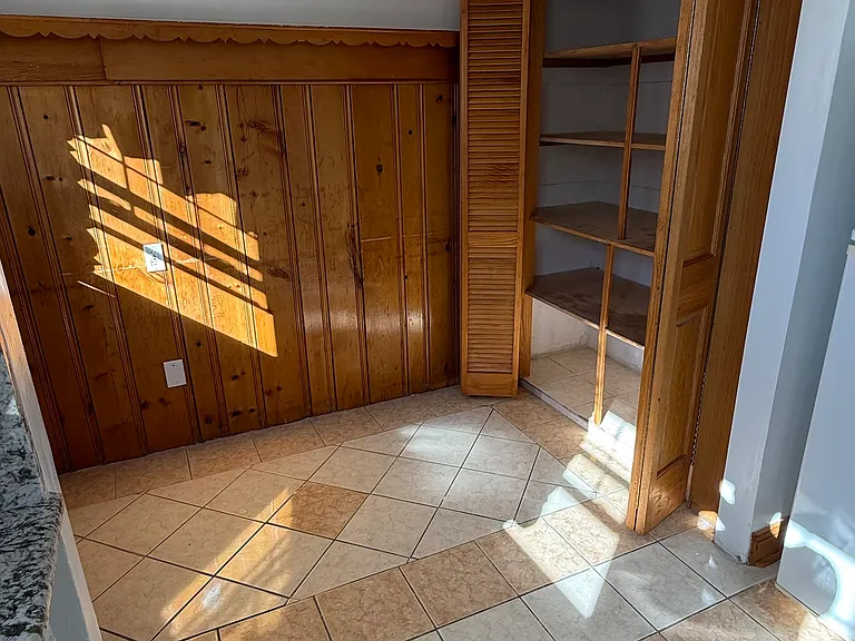 814 Vine St #2 — Photo 21