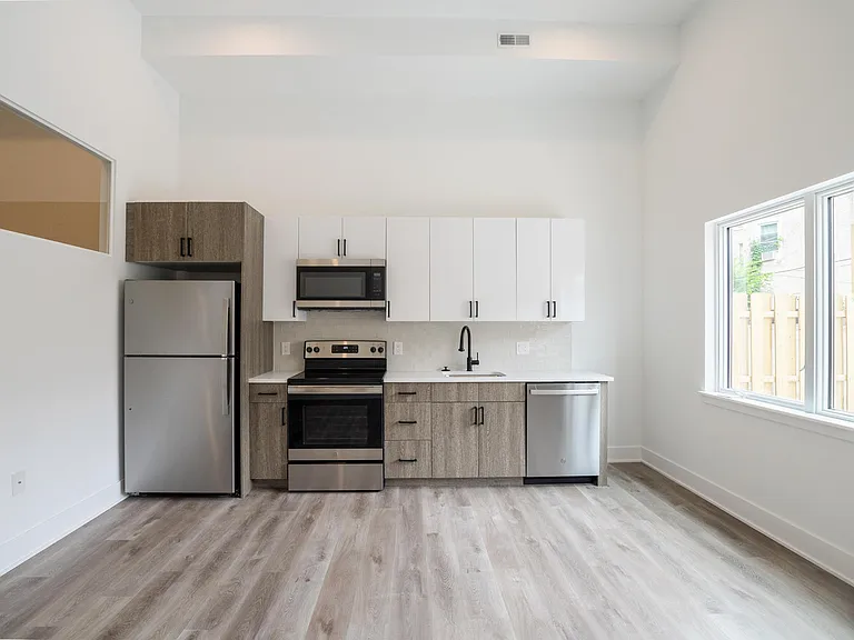 1420 Point Breeze Avenue — Photo 65