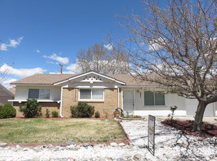 4108 Terrace Dr, Farmington, NM 87402