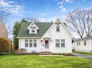 41 Cleverdale Rd, Rochester, NY 14616