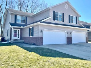 282 Sunset Blvd, Oglesby, IL 61348