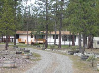 809 Valley Pines Dr, Etna, CA 96027