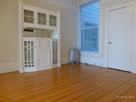 4th image of 1590 Sacramento St APT 11