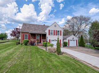 2112 Clayton Rd, Beaver Falls, PA 15010