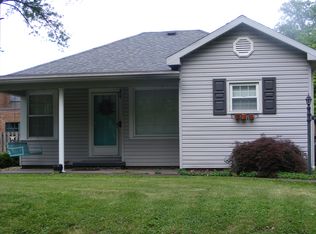 912 S Villa Dr, Evansville, IN