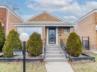 9054 S Merrill Ave, Chicago, IL 60617