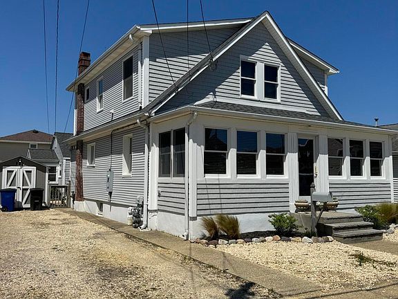 2nd image of 107 Bond Ave