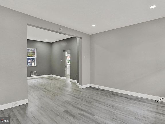 4th image of 13 N Gilbert St