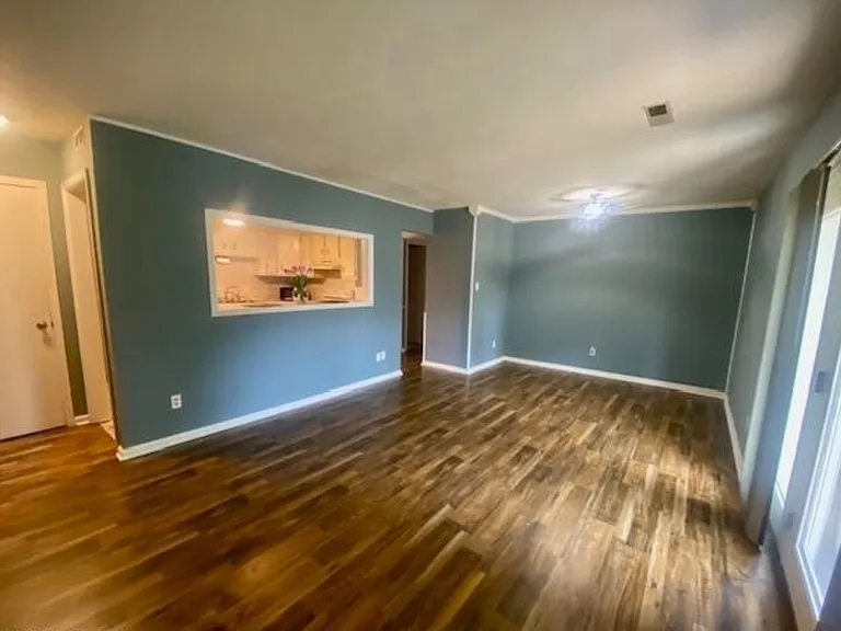 1625 Woodrow Dr #403 — Photo 8