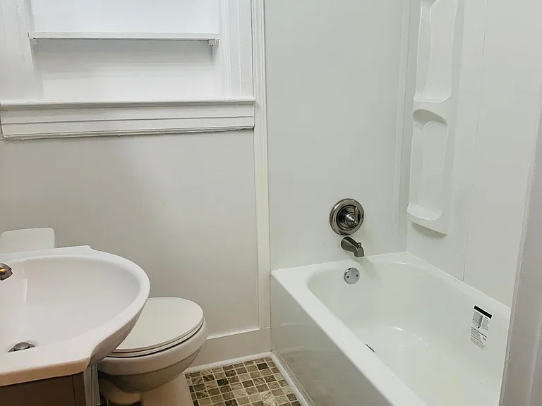 605 Pilot Ave — Photo 14