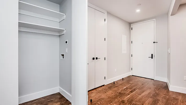 Rented by Nooklyn NYC LLC | media 4