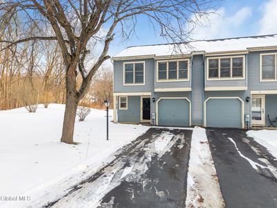 16 Flintlock Lane, Halfmoon, NY, 12065