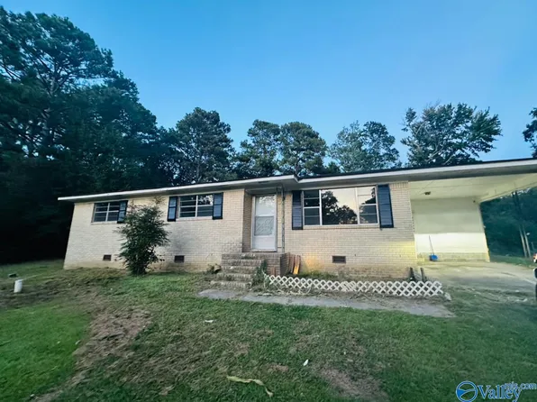 1413 Blanche Dr, Boaz, AL 35957