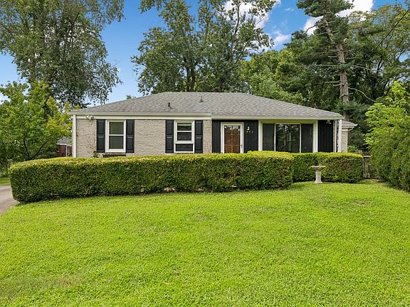 2nd image of 902 McMahan Ave
