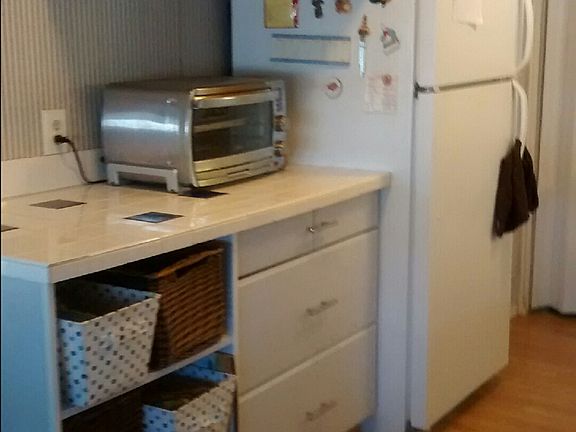 5th image of 3701 Baynard Dr #F8
