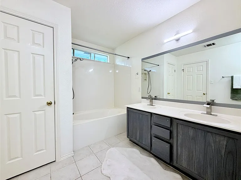 9802 Copper Creek Dr — Photo 26