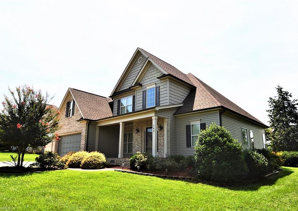 1st image of 143 Brookfield Dr