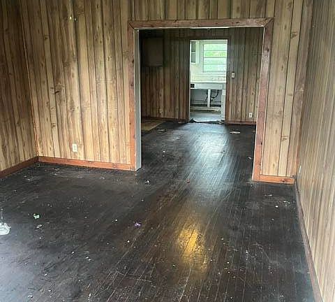 4th image of 523 W Gordon Ave