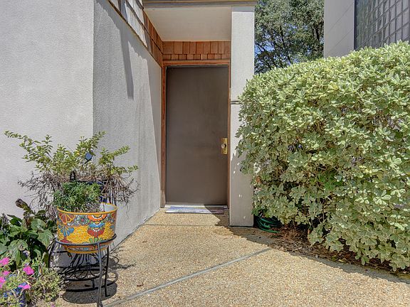 2nd image of 317 Bradley Drive #2