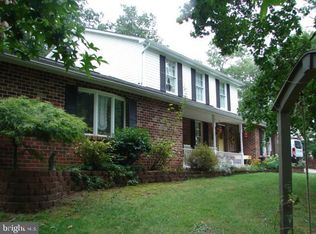 9719 Woodsboro Rd, Frederick, MD 21701