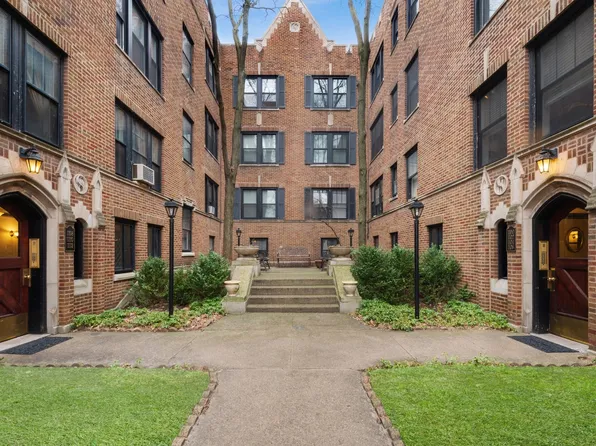 1100 W Montana St APT 3, Chicago, IL 60614