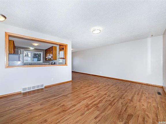 5th image of 3024 14th STREET E