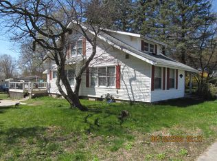 381 N Michigan Ave, Shelby, MI 49455