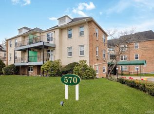 570 Broadway #B23, Lynbrook, NY 11563