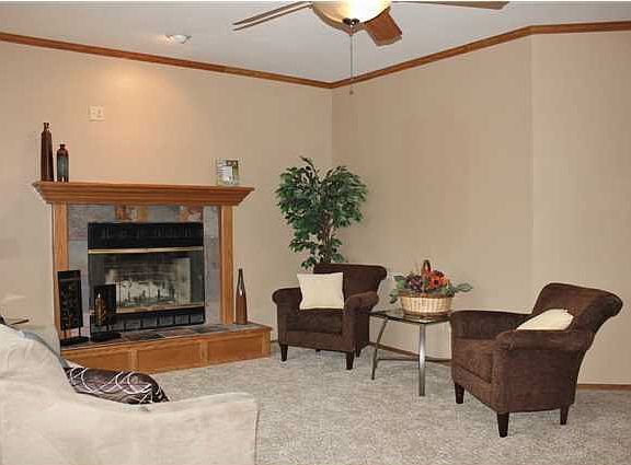 2nd image of 1330 Glenview Dr