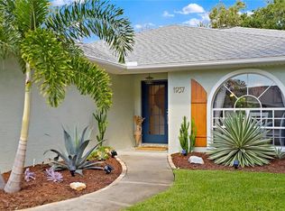 1937 Glen Lakes Cir N, Saint Petersburg, FL 33702