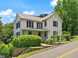 305 Union St, Occoquan, VA 22125
