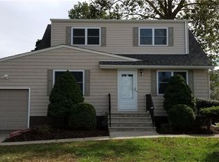 21 Seymour Ave, Edison, NJ