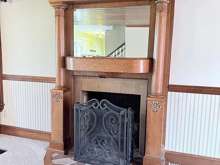 810 Lizabeth Dr — Photo 8