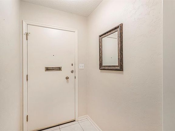 4th image of 6104 N Allison Dr